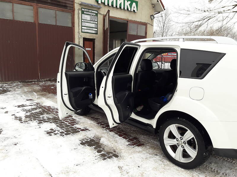 Внедорожник / Кроссовер Peugeot 4007 2011 в Львове