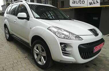 Позашляховик / Кросовер Peugeot 4007 2010 в Івано-Франківську