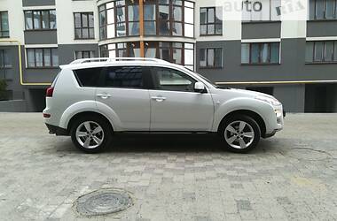 Позашляховик / Кросовер Peugeot 4007 2010 в Івано-Франківську