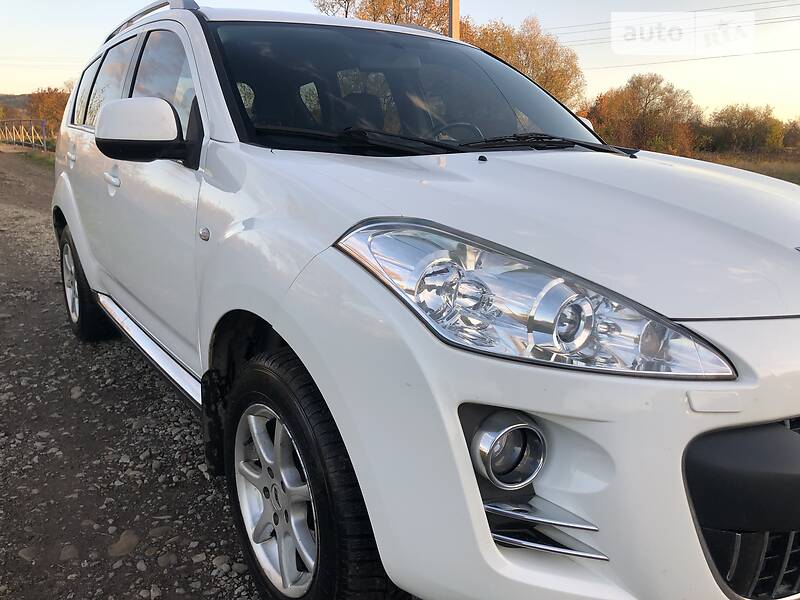 Внедорожник / Кроссовер Peugeot 4007 2008 в Ивано-Франковске