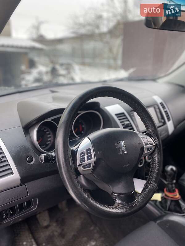 Позашляховик / Кросовер Peugeot 4007 2009 в Хмельницькому