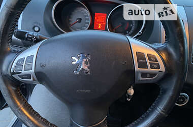 Внедорожник / Кроссовер Peugeot 4007 2007 в Черновцах