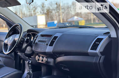 Внедорожник / Кроссовер Peugeot 4007 2012 в Радивилове