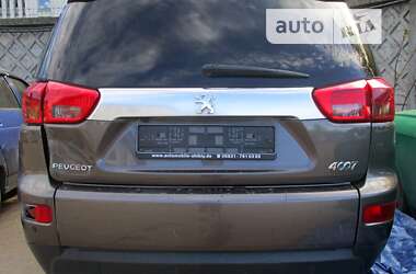 Внедорожник / Кроссовер Peugeot 4007 2010 в Сумах