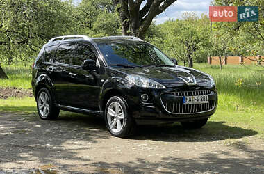 Позашляховик / Кросовер Peugeot 4007 2011 в 