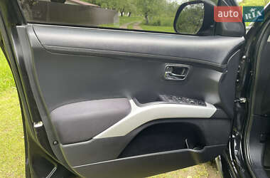 Позашляховик / Кросовер Peugeot 4007 2011 в 