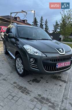 Позашляховик / Кросовер Peugeot 4007 2010 в 