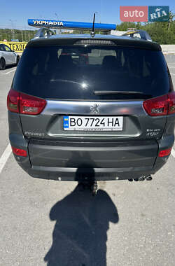 Позашляховик / Кросовер Peugeot 4007 2010 в 