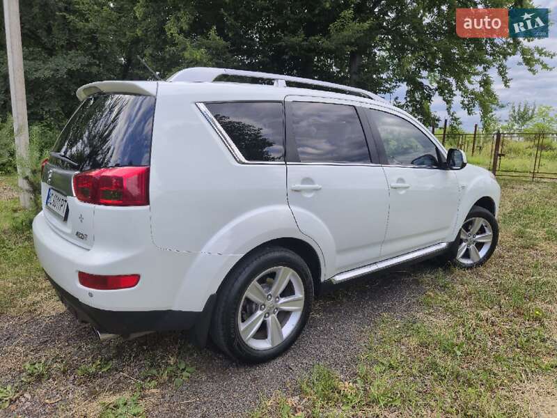 Позашляховик / Кросовер Peugeot 4007 2010 в Дрогобичі