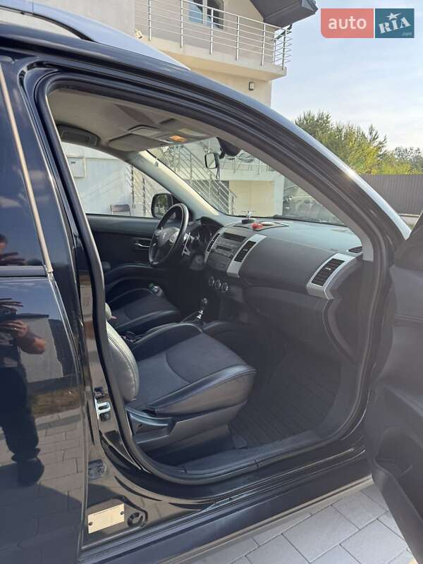 Внедорожник / Кроссовер Peugeot 4007 2011 в Львове фото 7 Внедорожник / Кроссовер Peugeot 4007 2011 в Львове