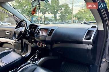 Внедорожник / Кроссовер Peugeot 4007 2011 в 