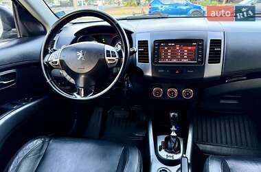 Внедорожник / Кроссовер Peugeot 4007 2011 в 