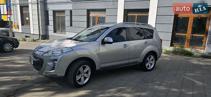 Позашляховик / Кросовер Peugeot 4007 2011 в Калуші