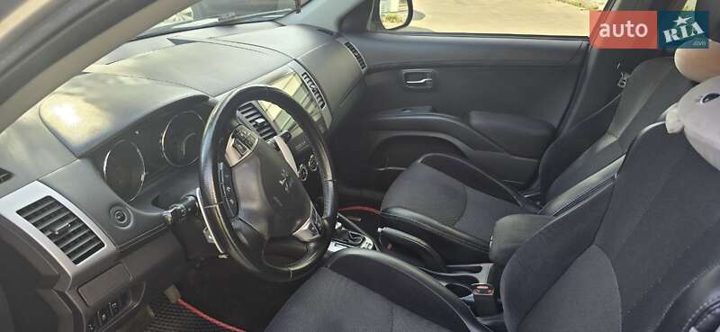 Позашляховик / Кросовер Peugeot 4007 2011 в Калуші