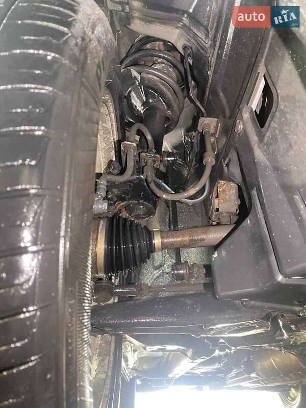 Позашляховик / Кросовер Peugeot 4007 2009 в Кременці