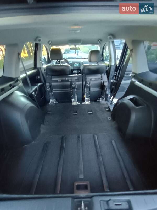 Позашляховик / Кросовер Peugeot 4007 2008 в Чернігові