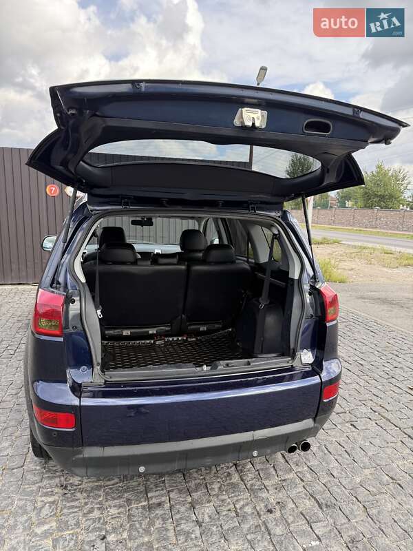 Позашляховик / Кросовер Peugeot 4007 2010 в Києві фото 4 Позашляховик / Кросовер Peugeot 4007 2010 в Києві