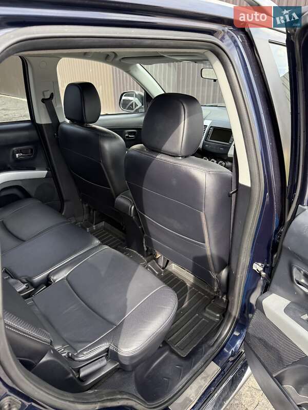 Позашляховик / Кросовер Peugeot 4007 2010 в Києві фото 8 Позашляховик / Кросовер Peugeot 4007 2010 в Києві