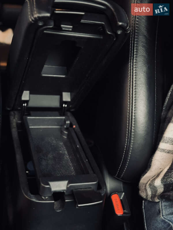 Внедорожник / Кроссовер Peugeot 4007 2008 в Чернигове фото 33 Внедорожник / Кроссовер Peugeot 4007 2008 в Чернигове