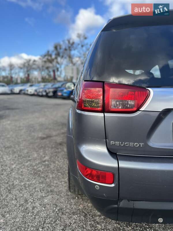 Позашляховик / Кросовер Peugeot 4007 2011 в Білогородці фото 10 Позашляховик / Кросовер Peugeot 4007 2011 в Білогородці
