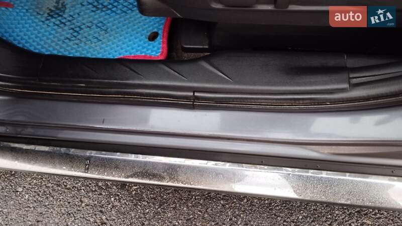 Внедорожник / Кроссовер Peugeot 4007 2010 в Львове