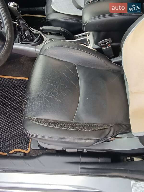 Внедорожник / Кроссовер Peugeot 4007 2007 в Стрые