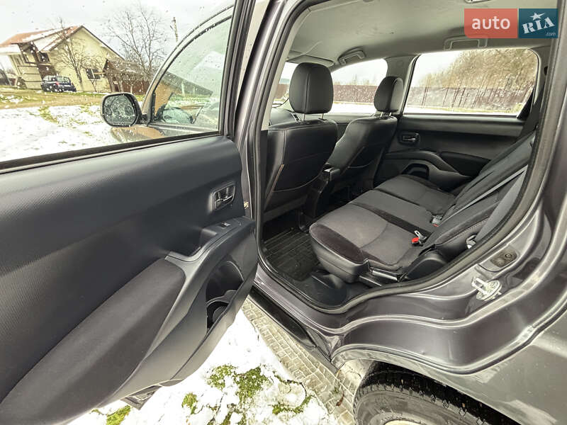 Позашляховик / Кросовер Peugeot 4007 2010 в Надвірній