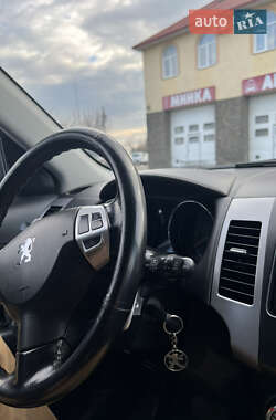 Внедорожник / Кроссовер Peugeot 4007 2011 в Луцке