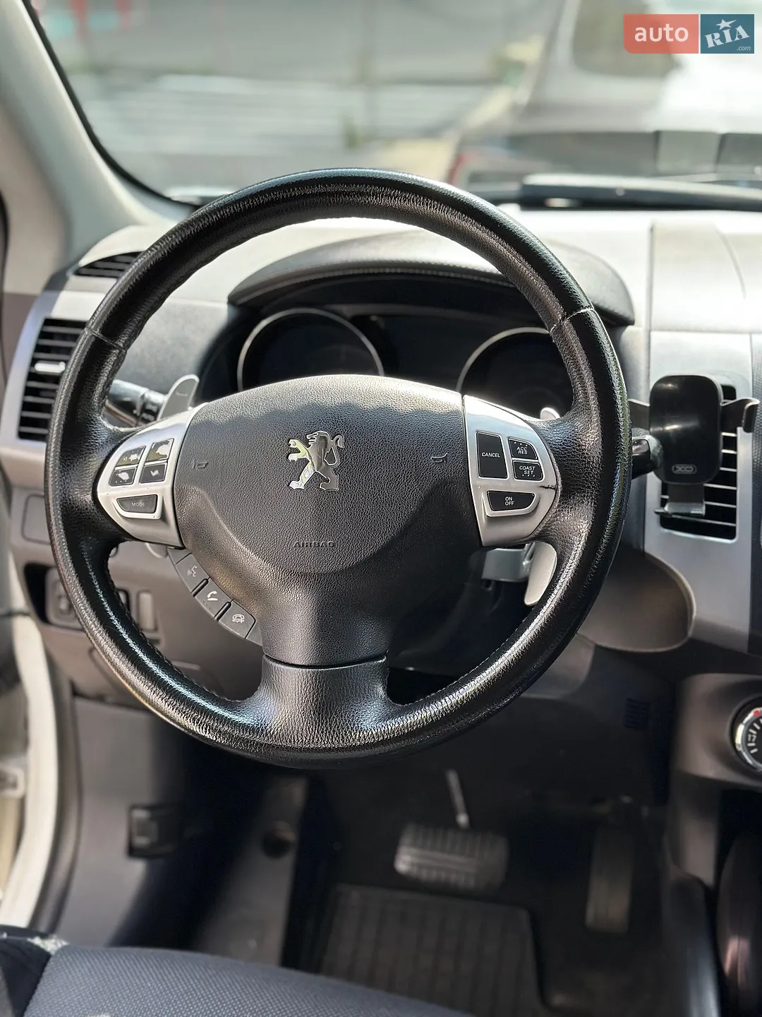 2011 Peugeot 4007 - мініатюра 18