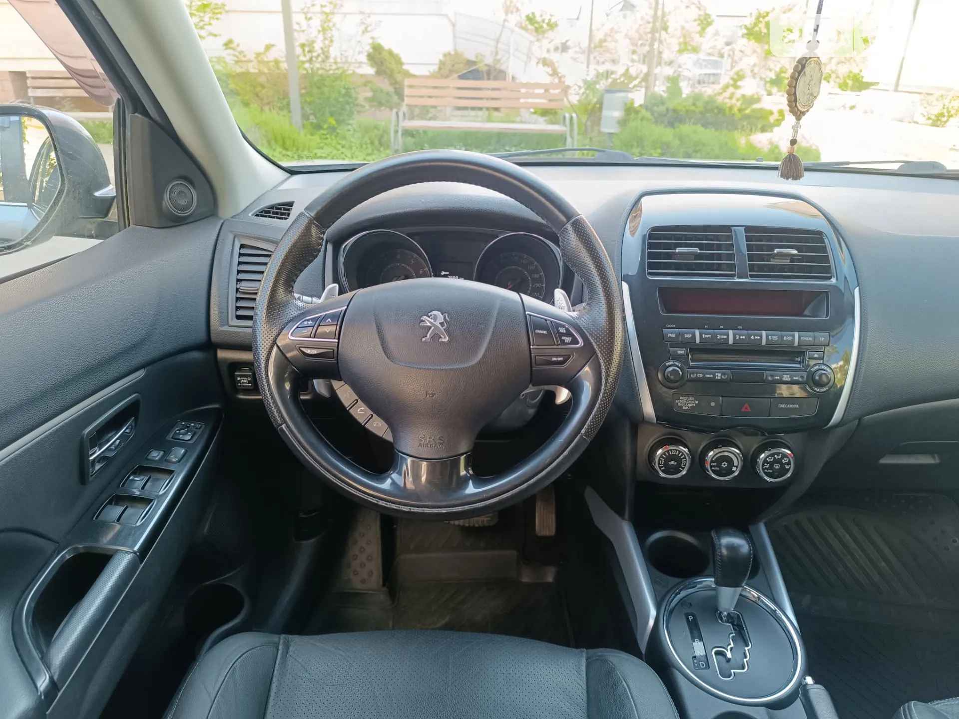 2012 Peugeot 4008 - мініатюра 10