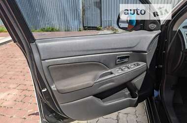 Позашляховик / Кросовер Peugeot 4008 2012 в 