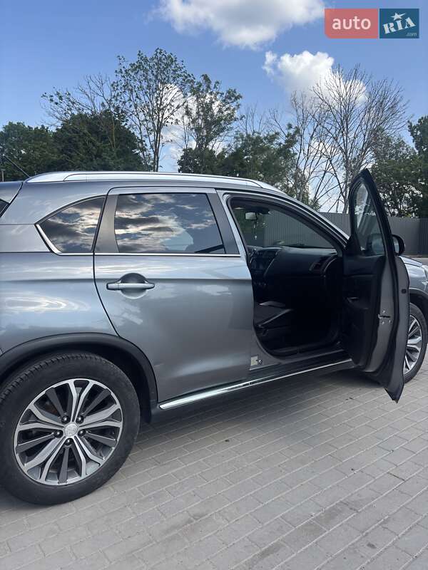 Внедорожник / Кроссовер Peugeot 4008 2012 в Тернополе фото 10 Внедорожник / Кроссовер Peugeot 4008 2012 в Тернополе