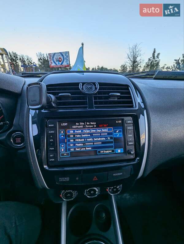 Внедорожник / Кроссовер Peugeot 4008 2012 в Ровно фото 12 Внедорожник / Кроссовер Peugeot 4008 2012 в Ровно