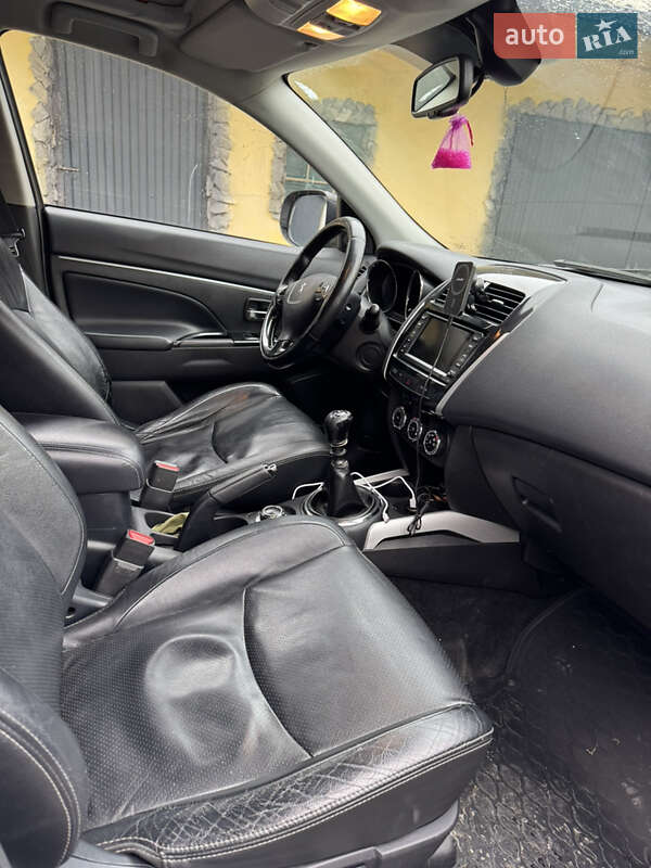 Внедорожник / Кроссовер Peugeot 4008 2012 в Львове фото 15 Внедорожник / Кроссовер Peugeot 4008 2012 в Львове