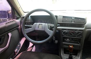 Седан Peugeot 405 1988 в Смеле