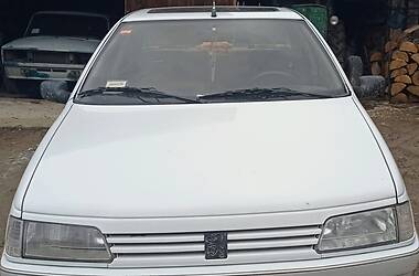 Седан Peugeot 405 1992 в Старому Самборі