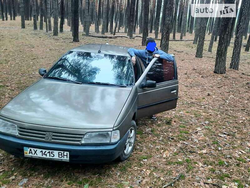 Седан Peugeot 405 1988 в Харькове