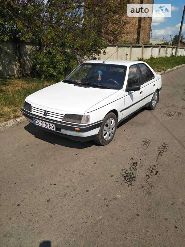 Седан Peugeot 405 1994 в Здолбунове