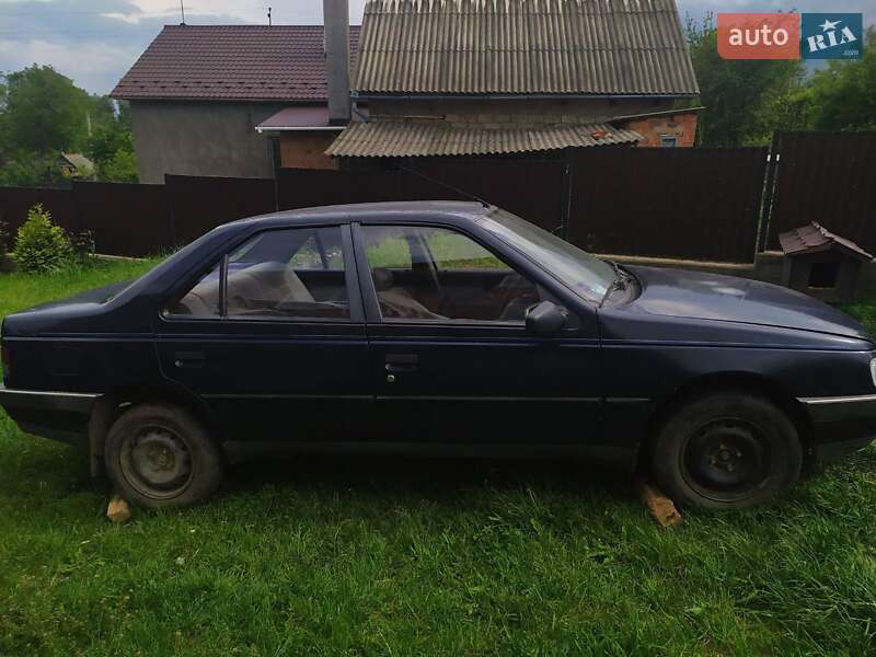 Седан Peugeot 405 1989 в Чернівцях
