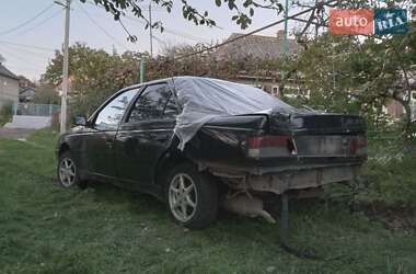 Седан Peugeot 405 1990 в Ужгороде