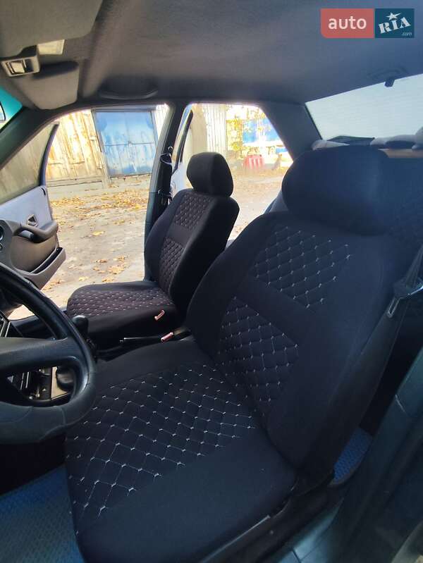 Седан Peugeot 405 1989 в Одессе фото 12 Седан Peugeot 405 1989 в Одессе