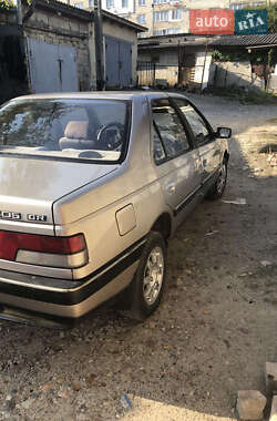 Седан Peugeot 405 1989 в Золочеве