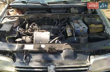 Седан Peugeot 405 1989 в 