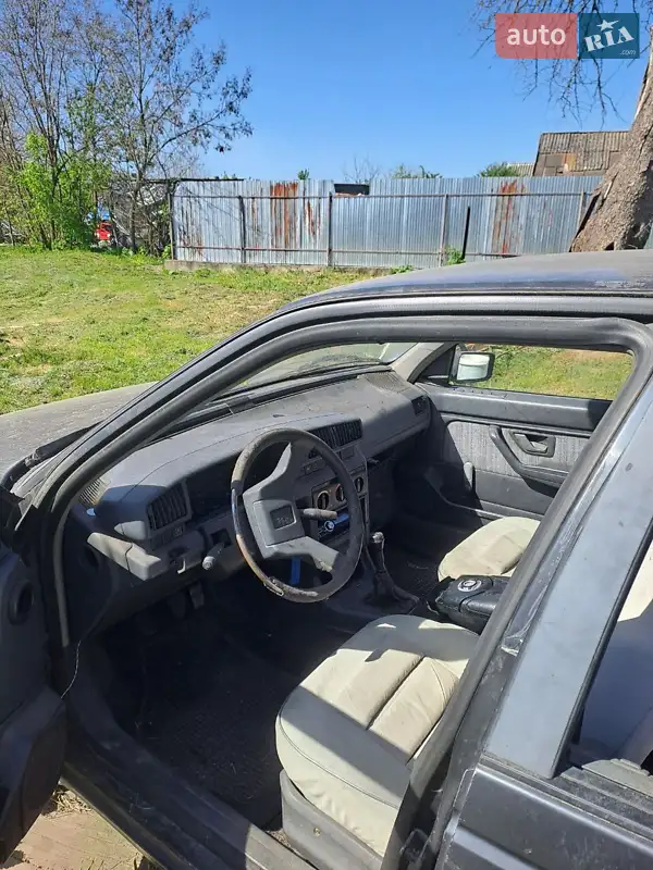 Peugeot 405