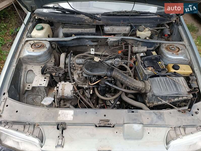 Седан Peugeot 405 1989 в Василькові