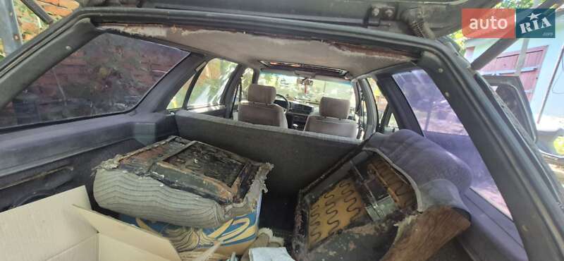 Универсал Peugeot 405 1990 в Саврани