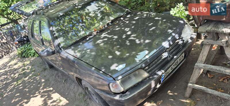Универсал Peugeot 405 1990 в Саврани