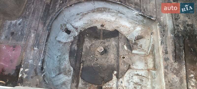 Седан Peugeot 405 1989 в Остроге фото 29 Седан Peugeot 405 1989 в Остроге