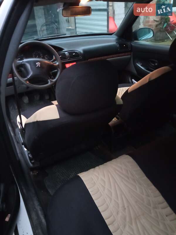 Универсал Peugeot 406 1999 в Тячеве фото 4 Универсал Peugeot 406 1999 в Тячеве