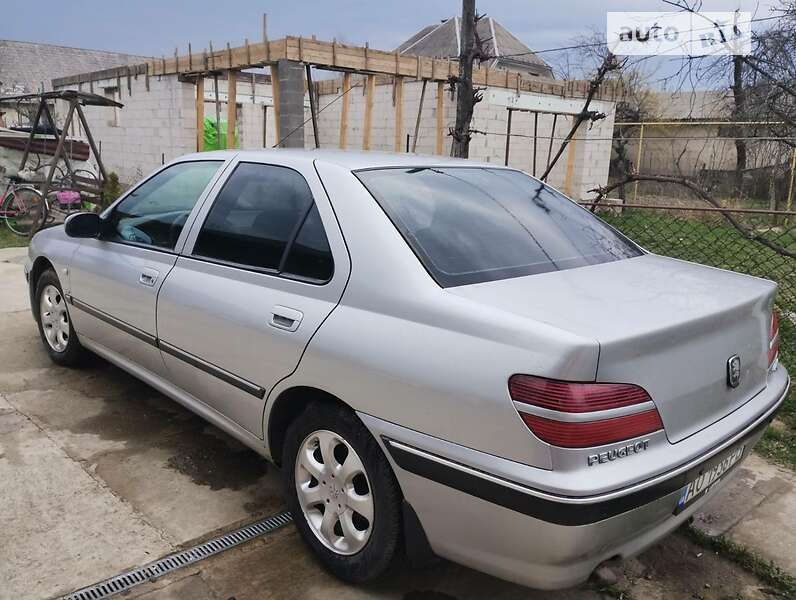 Седан Peugeot 406 2002 в Тячеві